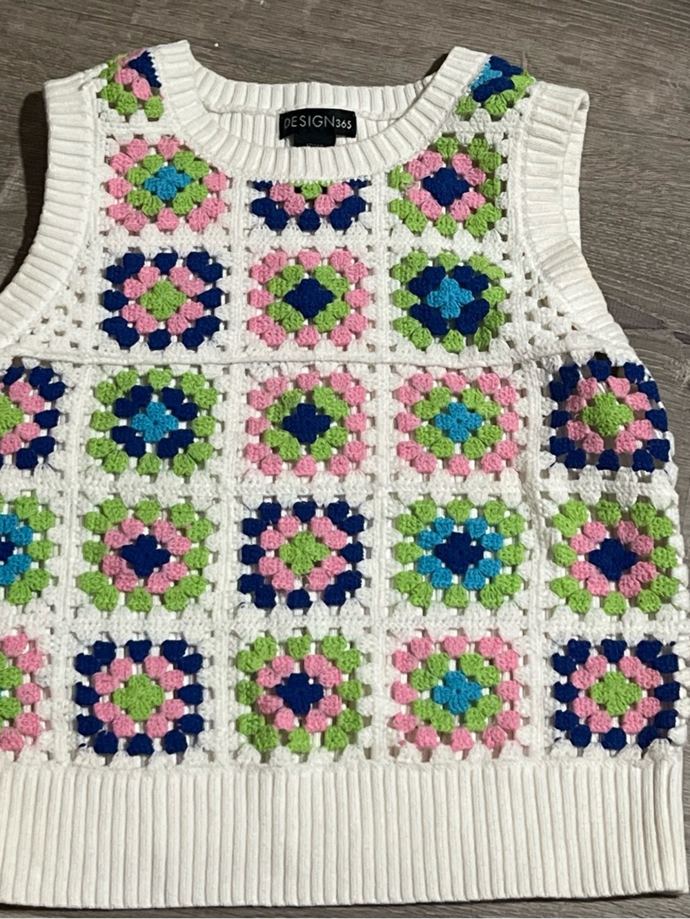 Design365 White Crochet Square-Panel Tank Top with Pink, Green & Blue Accents